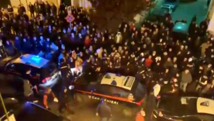Corato, nuovo arresto per i rapinatori spalleggiati dalla gente: denunciati da imprenditore taglieggiato