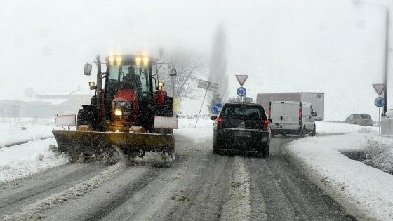 Piano Neve a Parma, il Comune schiera 225 mezzi e 110 addetti