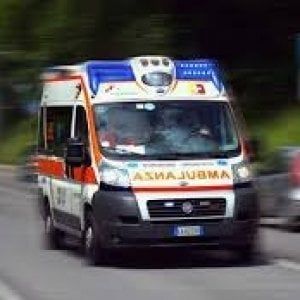 Litiga e investe rivale con auto, arrestato nel Beneventano