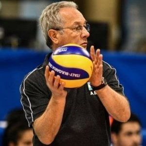 Velasco, il mito del volley italiano annuncia l'addio: "Non volevo aspettare il declino"