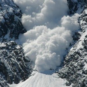 Una famosa guida alpina di Chamonix uccisa da una valanga nel massiccio del monte Bianco