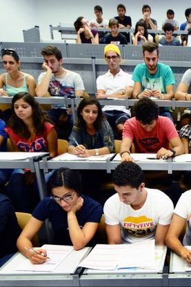 Universit&agrave;, test d'ingresso alla stessa ora<br />e gli studenti non possono partecipare