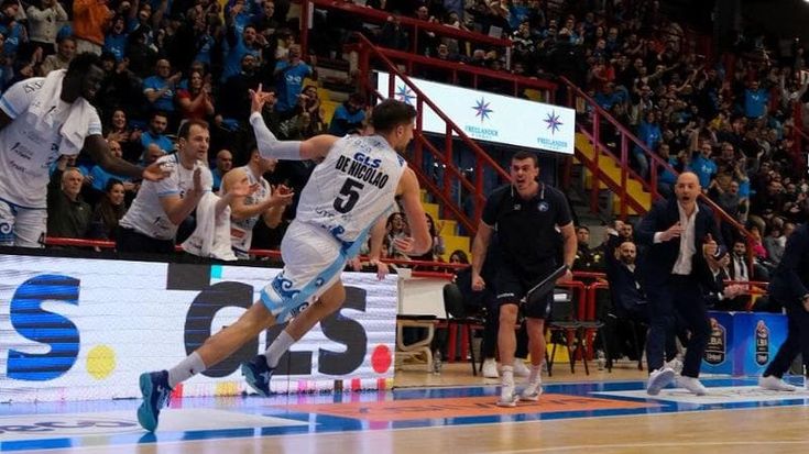 Basket, Napoli risale. E arriva il gigante Egbunu