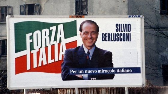 Io e Berlusconi, vi racconto l'imprenditore che voleva sedurre e comandare