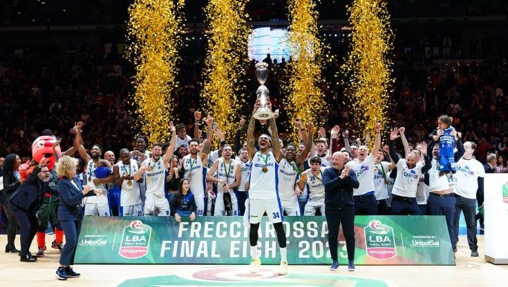 Brescia, storico trionfo in Coppa Italia: Virtus Bologna battuta in finale