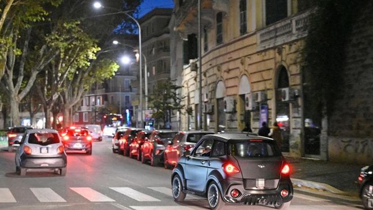 Il prof di filosofia: “Do ripetizioni a uno dei ragazzi della minicar. Lo ha trascinato il suo amico”