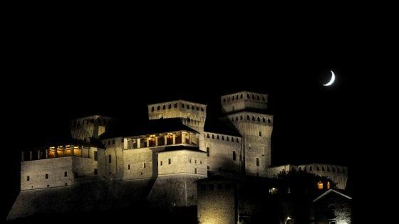 Parlamentari Pd: "Illogico e dannoso sacrificare castello di Torrechiara"