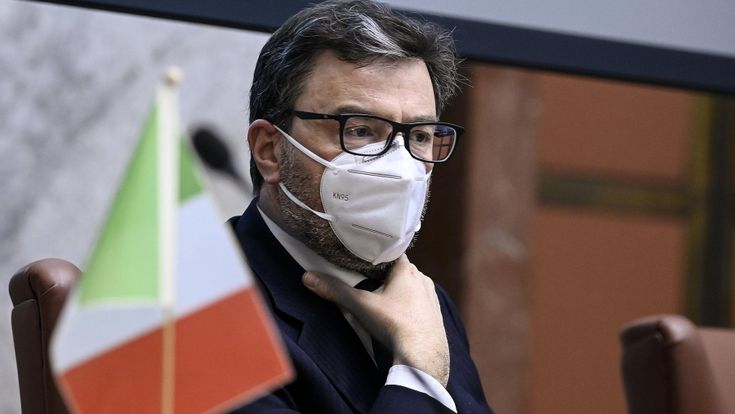 Dl Sostegni, scontro con Lega e 5S sulle cartelle: non si può premiare l’evasione