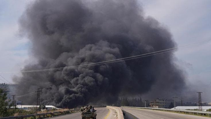 In Siria riesplode la violenza, cadaveri in strada nelle roccaforti di Assad: “147 morti”
