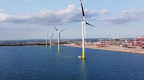 Eolico offshore, dimezzati i fondi per Taranto e Augusta