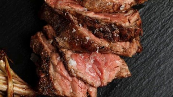 L’antica trattoria lungo il Reno punta sulla griglia