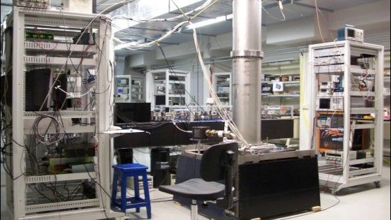 Orologi atomici e fibra ottica per dare il tempo alle transazioni finanziarie