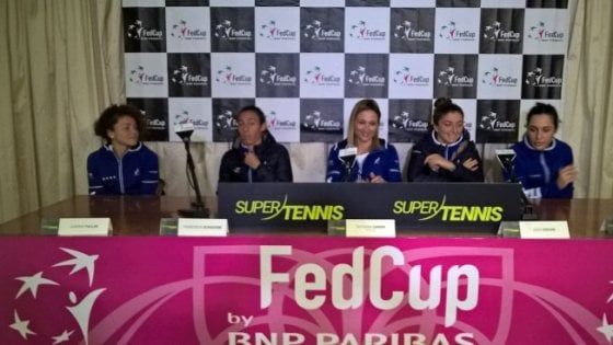 Tennis, Fed Cup: Schiavone e Cepelova aprono Italia-Slovacchia