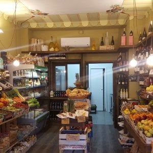 In piazza Carducci sbarca il "profeta" dell'ortofrutta