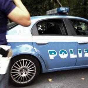 Assalto al ristorante con la pistola, il titolare caccia via il bandito