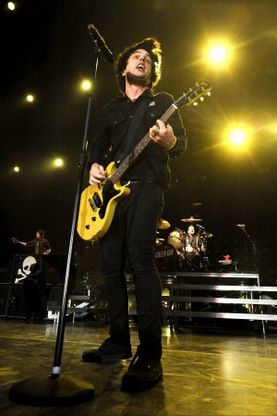 I Green Day infiammano Bologna<br />Billie Joe si &egrave; fatto perdonare