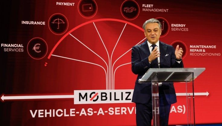 Renault, l'ultima rivoluzione di De Meo: "Ecco a voi Ampere, il nostro smartphone sulle ruote"