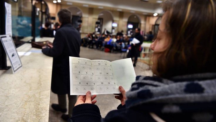 Elezioni politiche, dove sono i seggi a Milano e come rifare tessera elettorale e carta di identità in tempo per votare