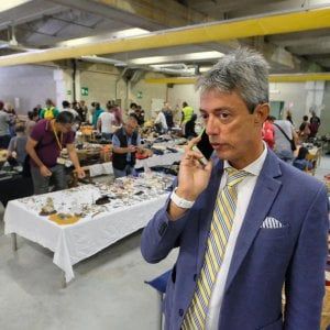 Mercato dei fiori e delle pulci, deserto il bando per la vendita