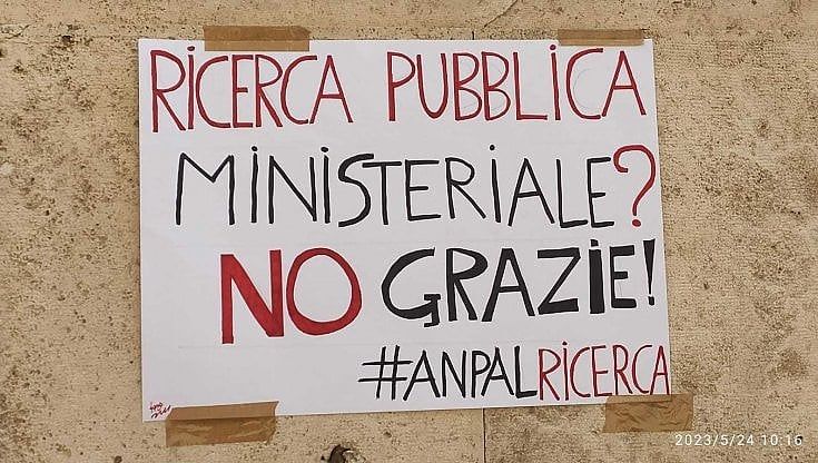 Il governo sopprime l'Anpal. Il personale in piazza: "Il governo politicizza la ricerca"