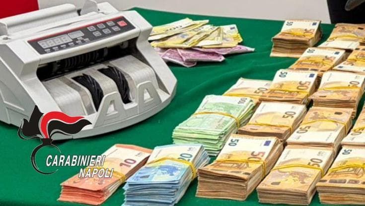 Sant’Antonio Abate, ai domiciliari per droga ha un milione di euro in casa: denunciato