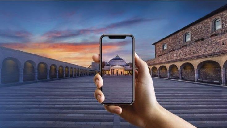 Parte la campagna WiFi Italia: “Connettiamo le piazze, nei borghi come in città”