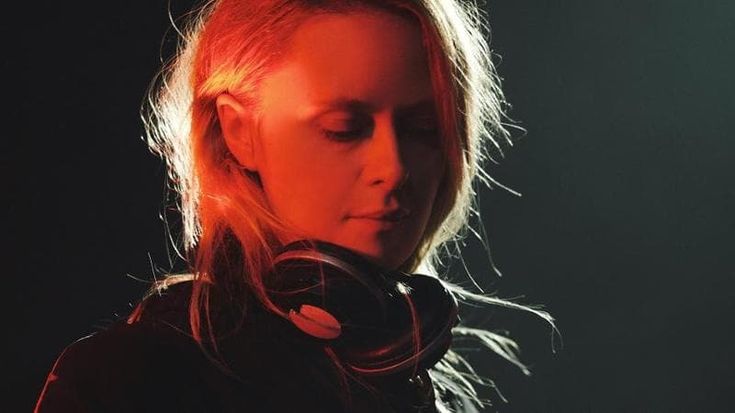 Una notte a tempo di techno a Bari per l’ouverture del Big festival: alla consolle arriva Dasha Rush