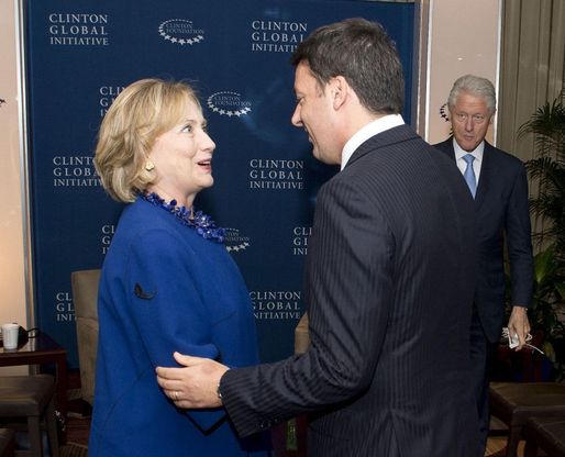 Renzi incontra i Clinton a margine dell'Assemblea Onu: "Matteo ce la puoi fare"