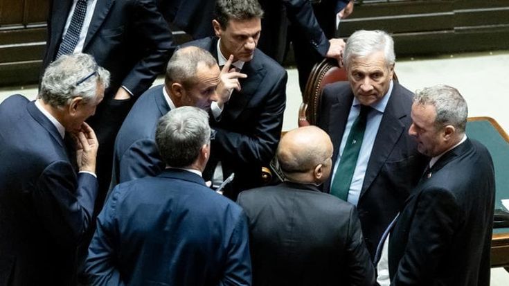 L’incubo di Lega e FI per il voto in primavera. FdI: “Hanno problemi”