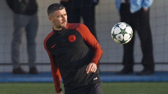 Roma, Kolarov è arrivato a Boston. El Shaarawy: "E' il momento di vincere un trofeo"