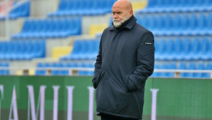 Crotone, Cosmi: "Perdere così è una bella mazzata"