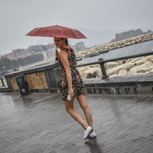 Capri-Napoli, per il maltempo si gareggia solo in città