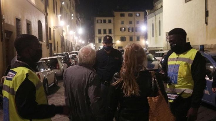 Firenze, steward in tramvia per segnalare reati e vandalismi