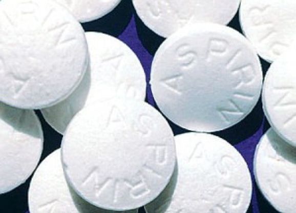 Ricerca: "L'uso regolare di aspirina<br /> protegge dal rischio cancro"