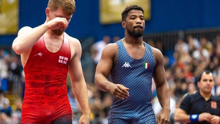 Frank Chamizo medaglia d'argento agli Europei di lotta di Budapest