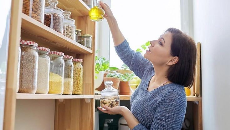 Pronti per la spesa delle feste? I rimedi green per una dispensa a prova di insetti