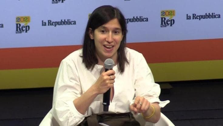 Rep Idee 2021 - Elly Schlein e il welfare del futuro: "Pagare bollette e affitti a nuovi poveri e rafforzare sanità pubblica"