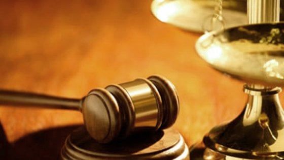 Schiaffi alla figlia di un anno "perché nata femmina": padre condannato a Milano