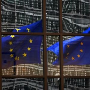 La riforma di Eurolandia: sussidi comuni, un Tesoro europeo e conti pubblici sani