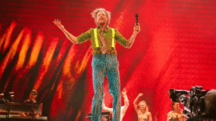 Jovanotti sabato all’ippodromo di Agnano: gli ospiti, il piano traffico e stop bevande in vetro