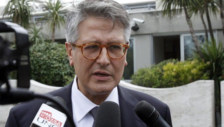Concorsopoli, la minaccia dell'Asl: "Licenzieremo i figli dei papaveri del Pd"