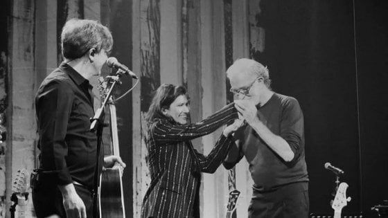 Sorpresa al concerto di De Gregori: sul palco di Roma arriva Elisa