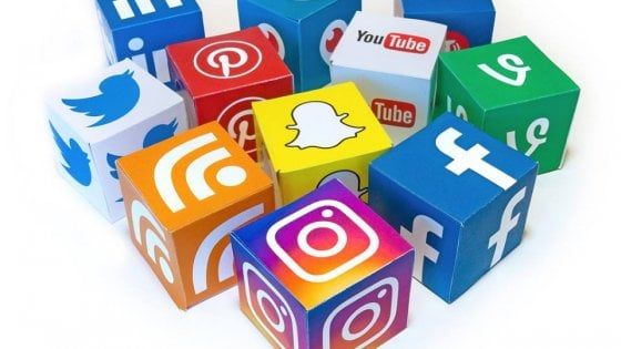 I test di Robinson/ Quanto sei social? Mettiti alla prova 