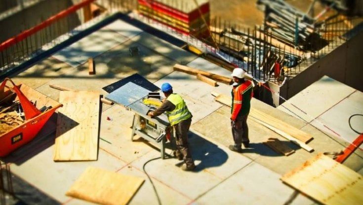 Manovra, Superbonus prorogato a metà. Addio bonus facciate, rinnovati gli sconti sulle ristrutturazioni