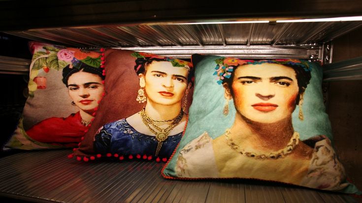 Lasciate perdere Frida & Co. e osate di più