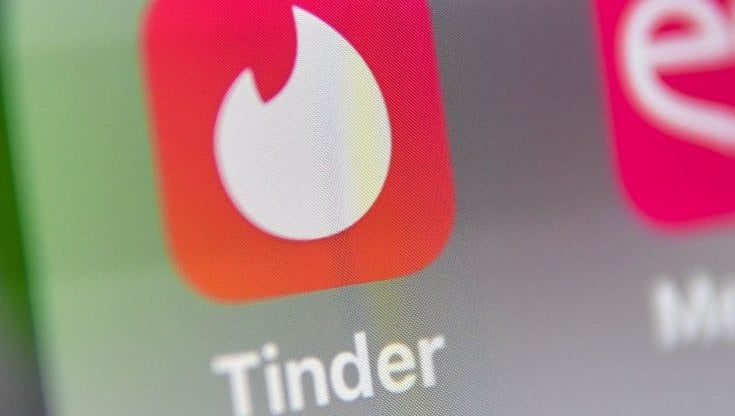 Dagli Usa al Regno Unito, "arruolate" le app di incontri per invogliare a vaccinarsi