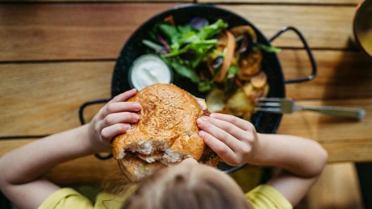 Con le nipotine al fast food, ma la prossima volta è meglio se l’hamburger me lo faccio io
