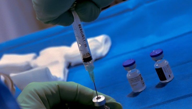 Solo Moderna per le terze dosi, Sicilia penultima per i booster