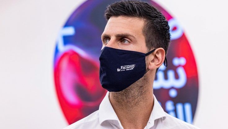 Djokovic agli Internazionali diventa un caso. Costa: "Sono contrario"