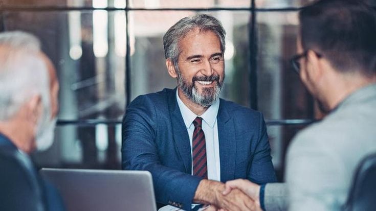 Dieci consigli per cambiare azienda dopo i 55 anni